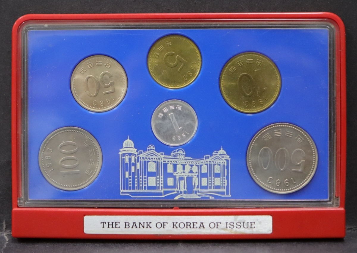한국 1983년 현용주화 - 한국은행 발행 해외 증정용 민트 세트