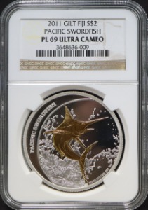 피지 2011년 황새치 금도금 은화 NGC 69등급