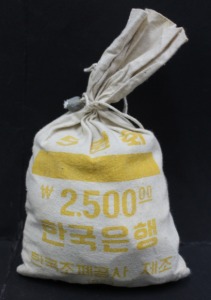 한국 1983년 5원 (오원) 500개 들이 관봉 한자루