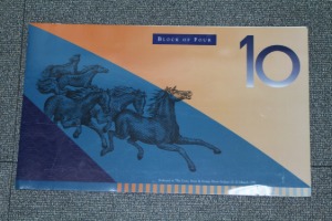 호주 1997년 10달러 폴리머 지폐 4장 연결권 미사용 (오리지날 은행권 첩 포함)