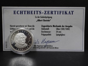 독일 발행 독일 태생의 이론물리학자 - 알버트 아인슈타인 은메달