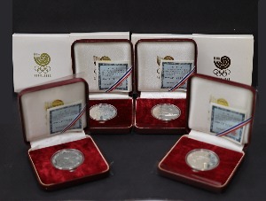 한국 1988년 서울올림픽 기념 은화 5차 4종 세트 - 해외용 (증정용) 케이스