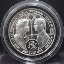 영국 1986년 로얄민트 발행 영국 왕자 앤드류 결혼 기념 은메달 (후면 웨스트민스터 사원의 장미 창 도안)