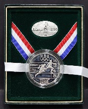 미국 1995년 1996년 아틀란타 올림픽 기념 은화 - 육상 (미국 조폐청 발행 오리지날 배지 뱃지 포함)